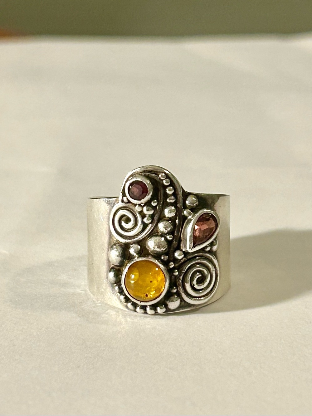 Vintage Sajen Sterling Silver Multi Stone scroll and spiral detail Ring 14 gm - Picture 2 of 9